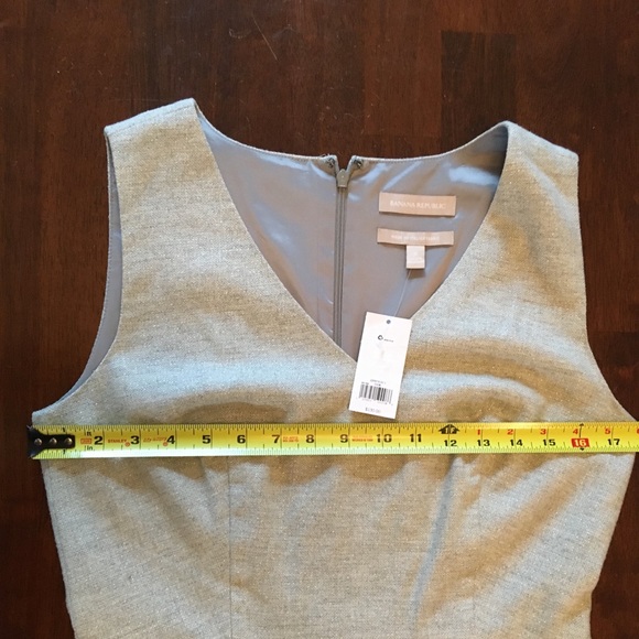 Banana Republic Sleeveless Dress - Picture 3 of 5